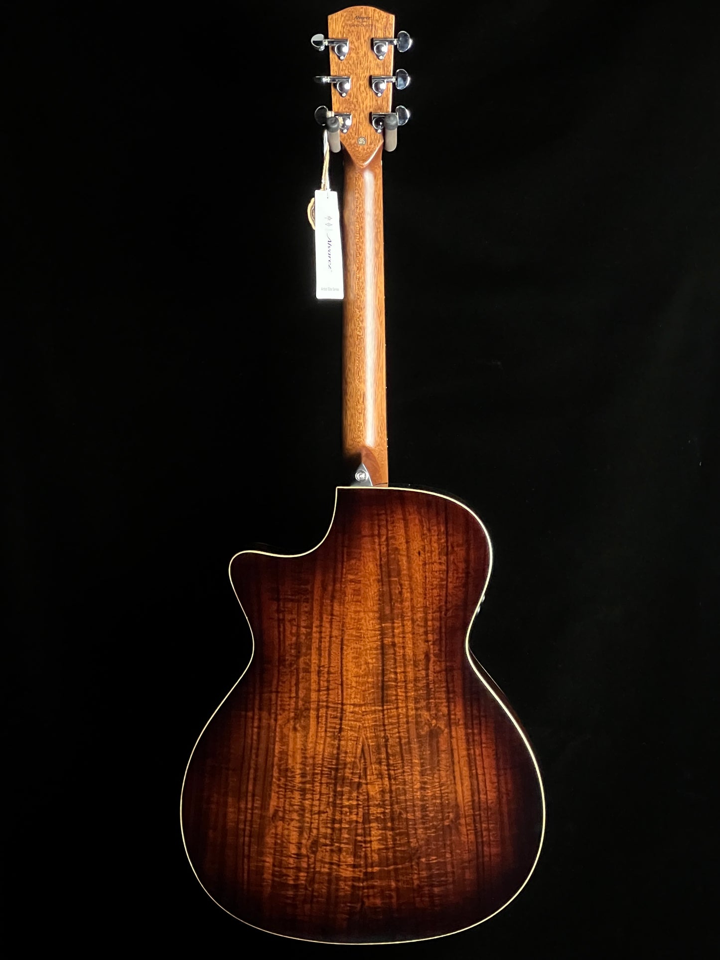Alvarez AEG99ce Artist Elite Grand Auditorium Cutaway Guitar with LR Baggs - New