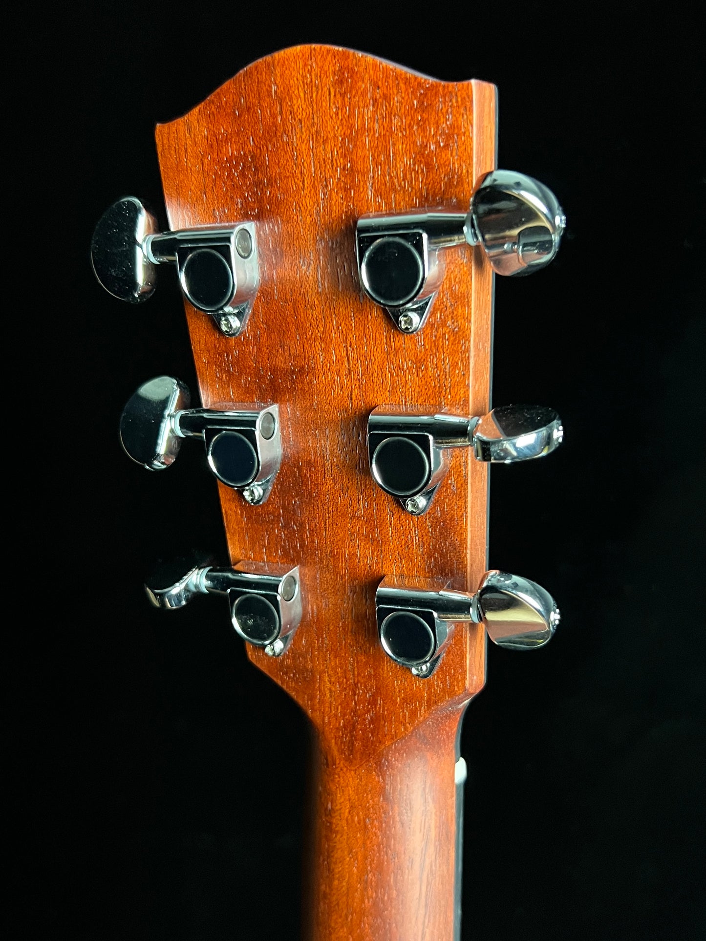 SOLD - Eastman AC122-1CE Grand Auditorium Solid Sitka/Solid Sapele Acoustic Guitar with Pick up - New