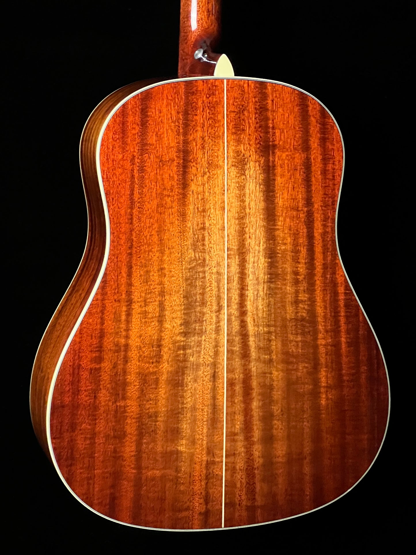 Eastman E10 SS Acoustic Guitar with Pick Up Adirondack Spruce / Mahogany - Used