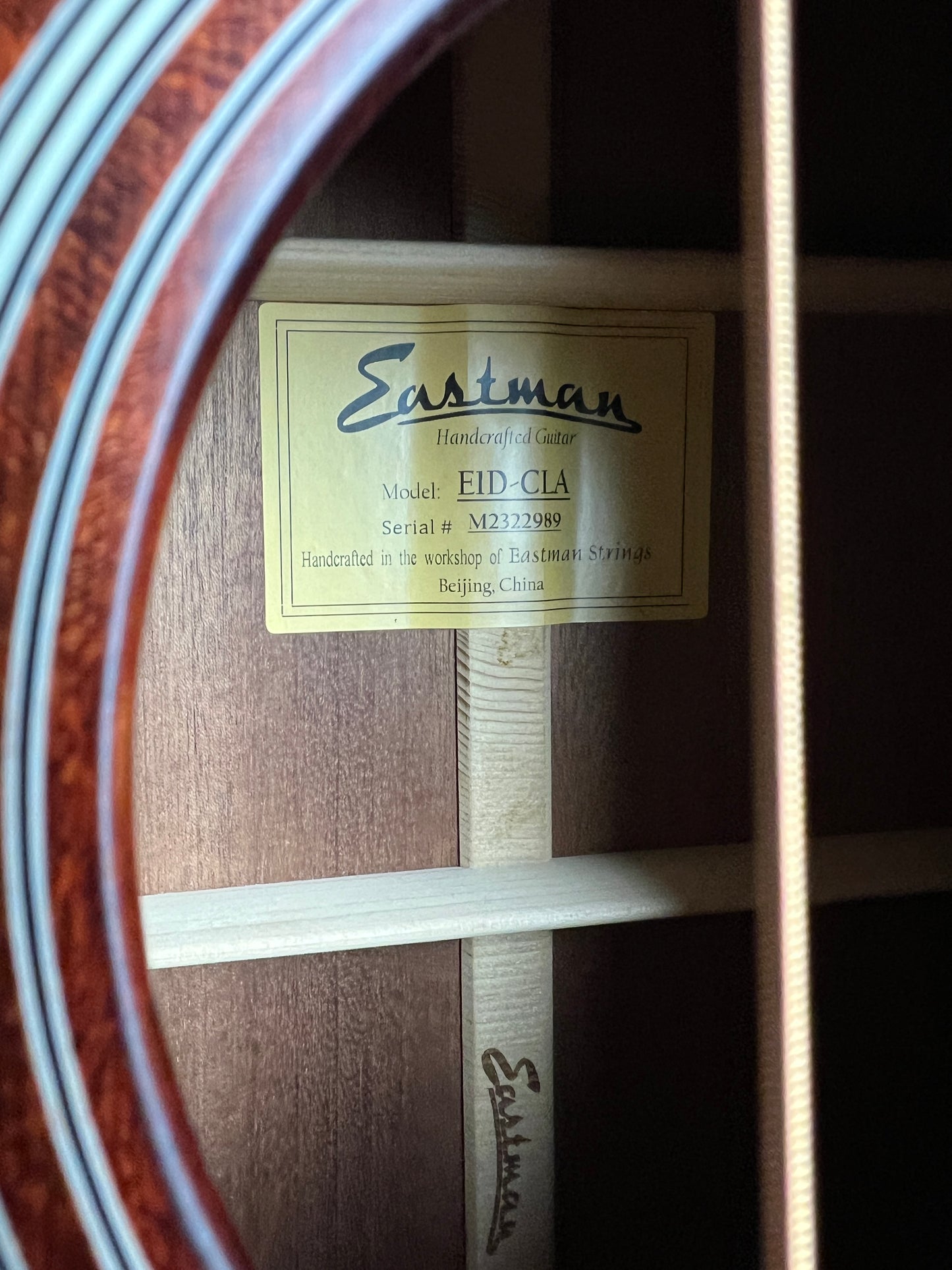 Eastman E1D-CLA Dreadnought Thermo-Cured Sitka Spruce/Solid Sapele Acoustic Guitar - New