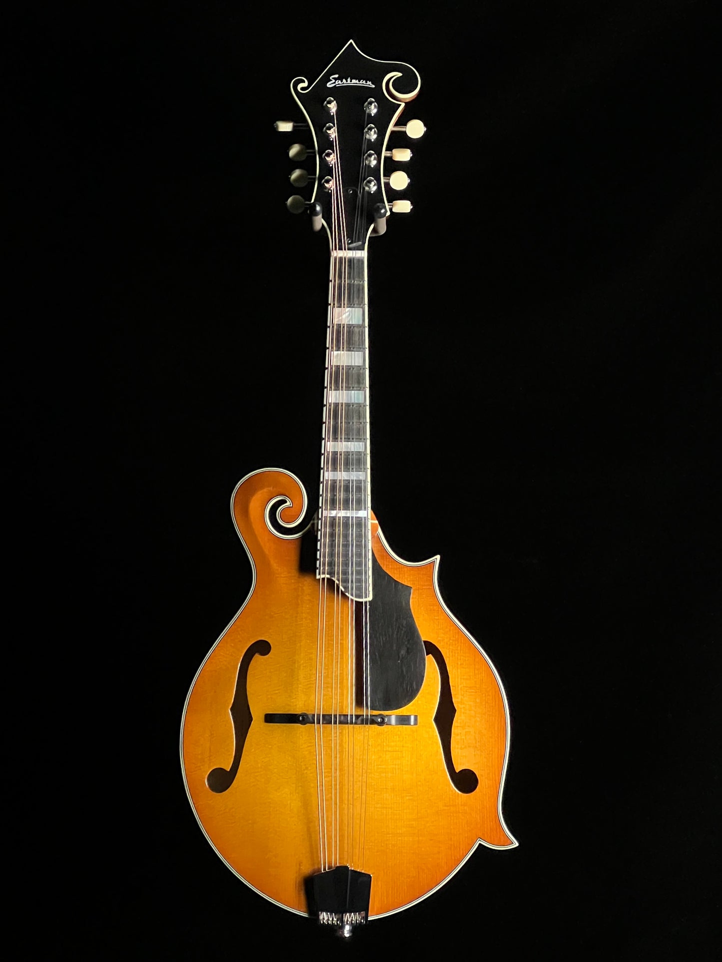 Eastman MD615-GB F-Style Mandolin Spruce/Maple with K&K Pickup - New