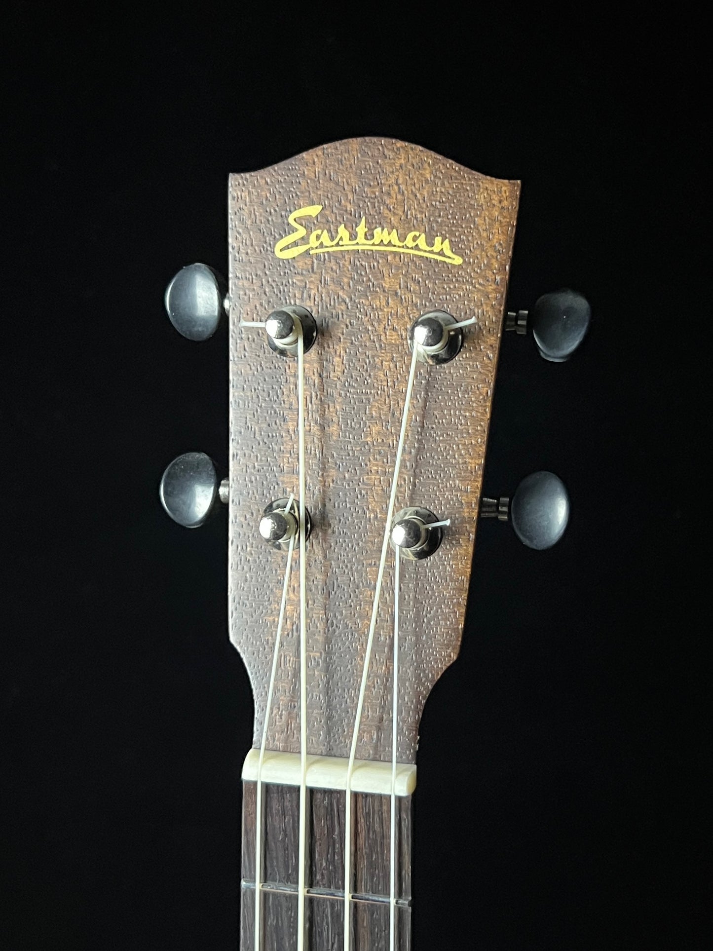 Eastman Tenor Ukulele EU2-T Sitka Spruce/ Ovangkol - New