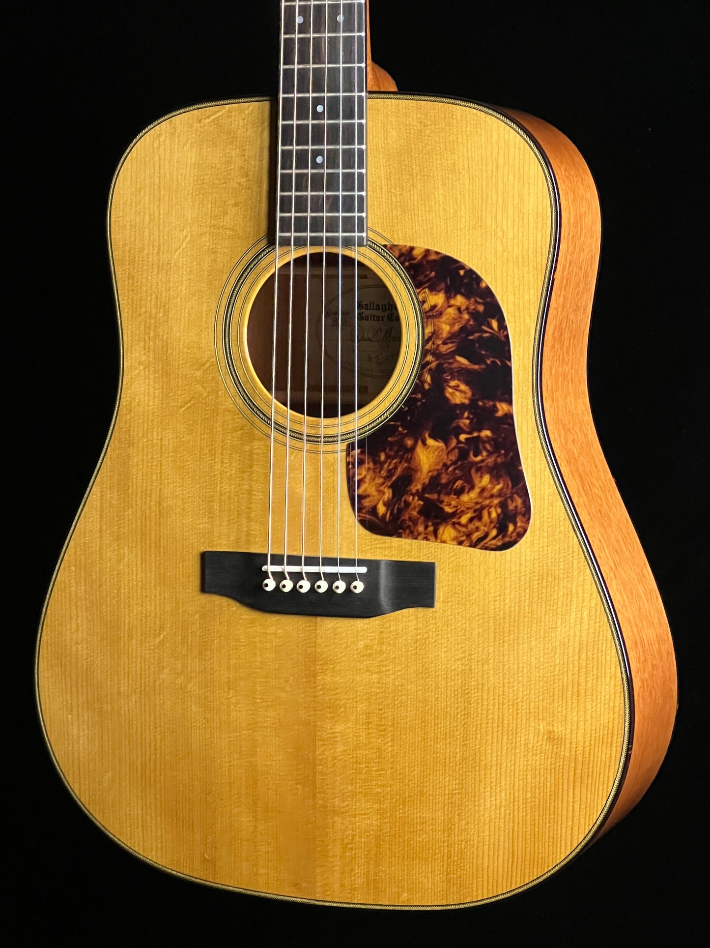 Gallagher Bluegrass Bell Dreadnought Torrefied Adirondack Spruce / Mahogany - New