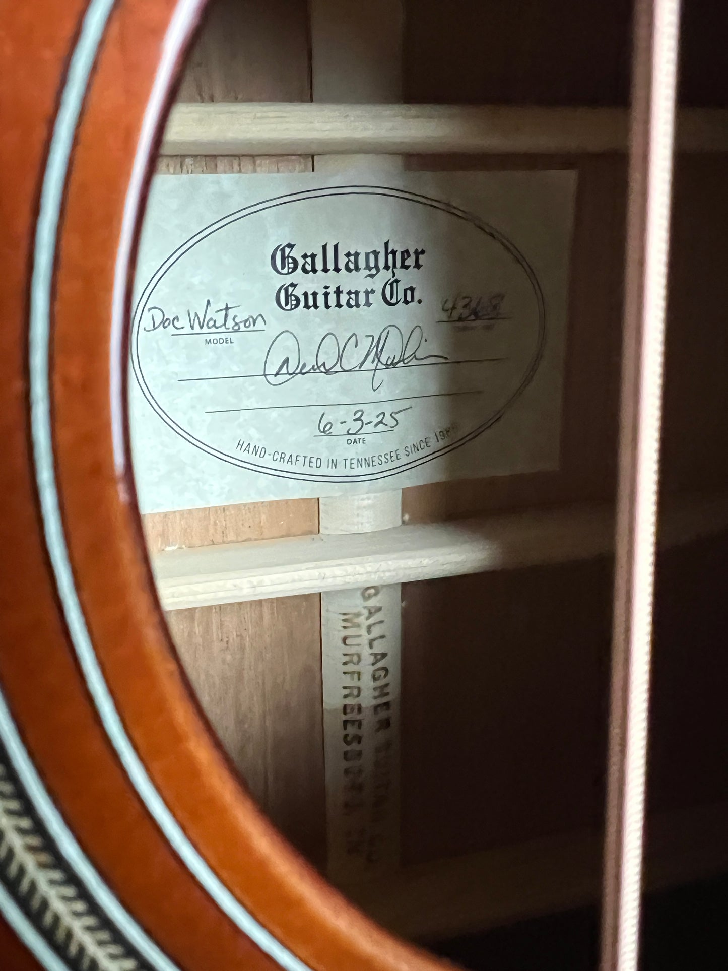 Gallagher Doc Watson Custom Dreadnought Sunburst Sitka Spruce/ Mahogany - New