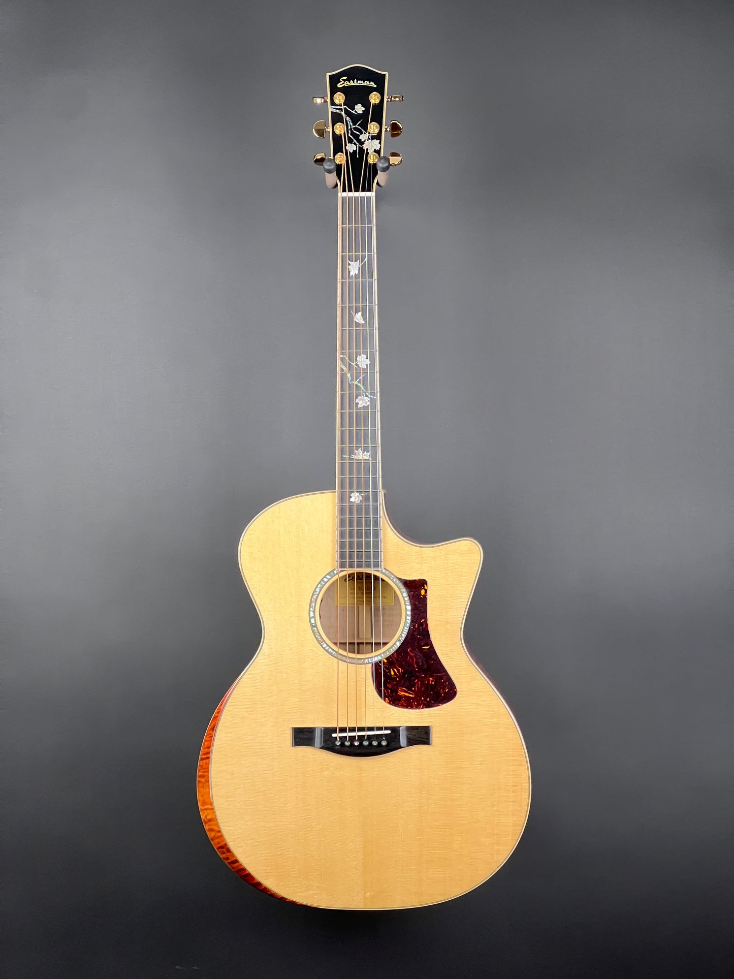 Eastman AC622CE Acoustic Cutaway Guitar - New