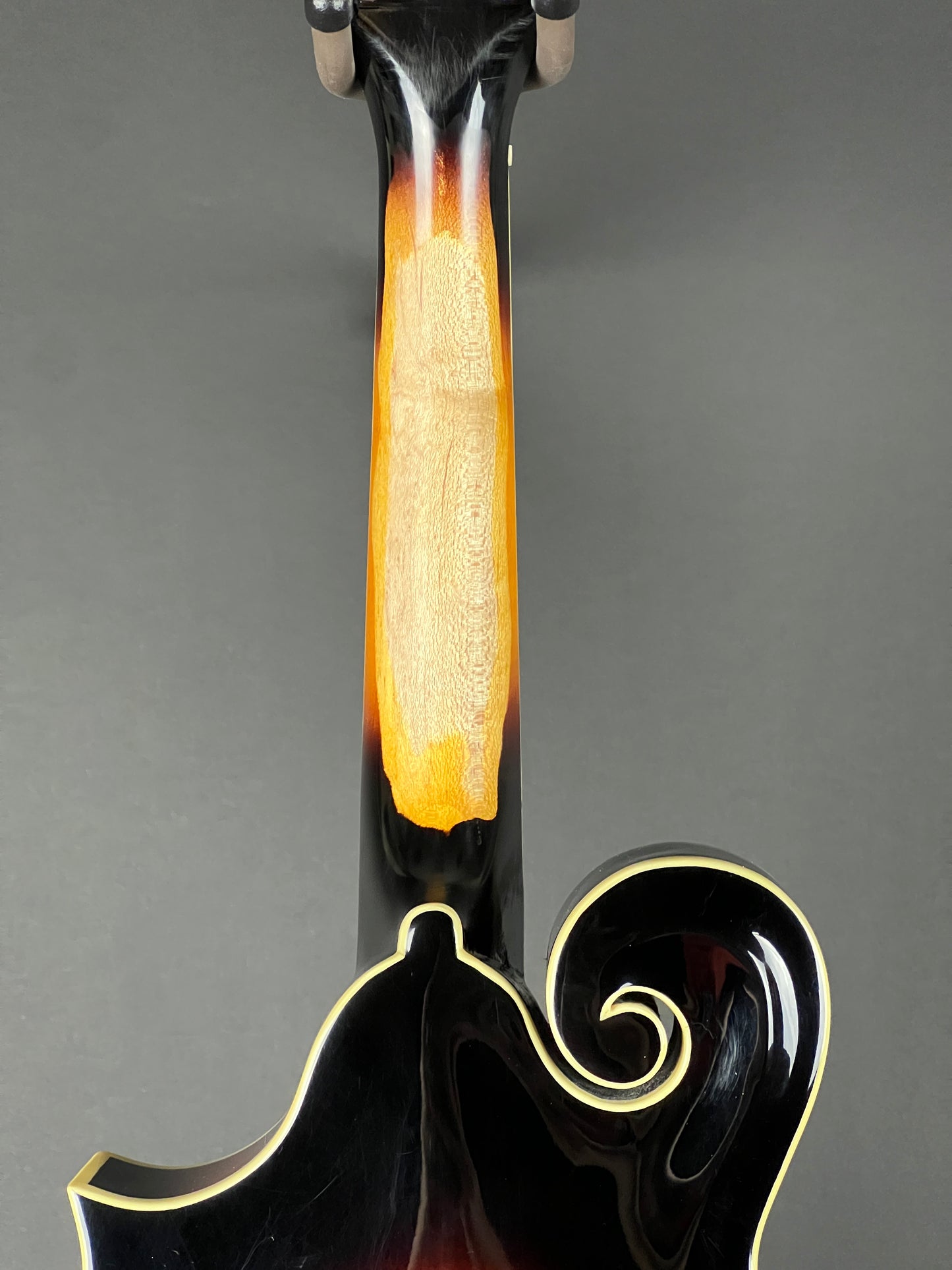 Loar LM-520-VS F-Style Mandolin - Used