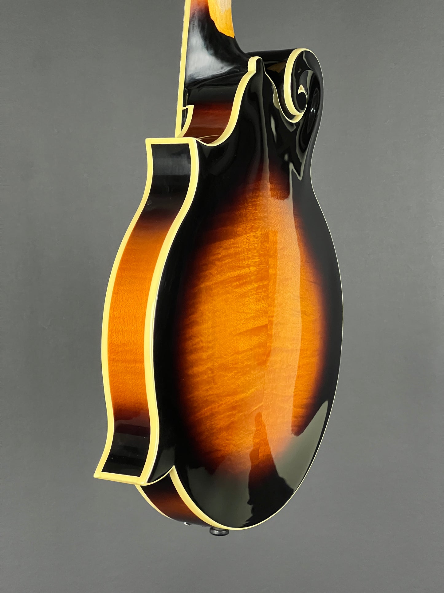Loar LM-520-VS F-Style Mandolin - Used