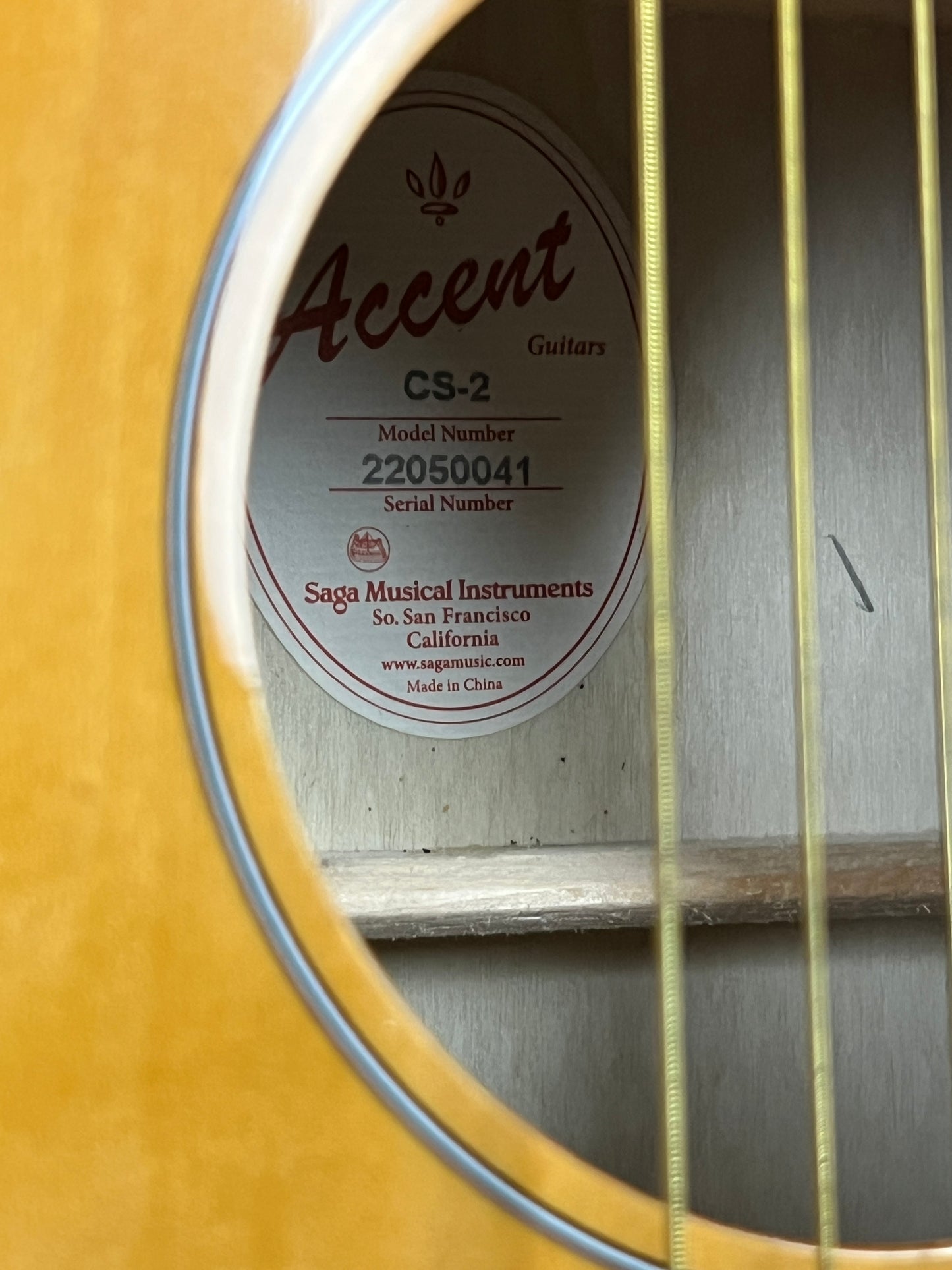 Accent CS-2 Acoustic Folk Guitar