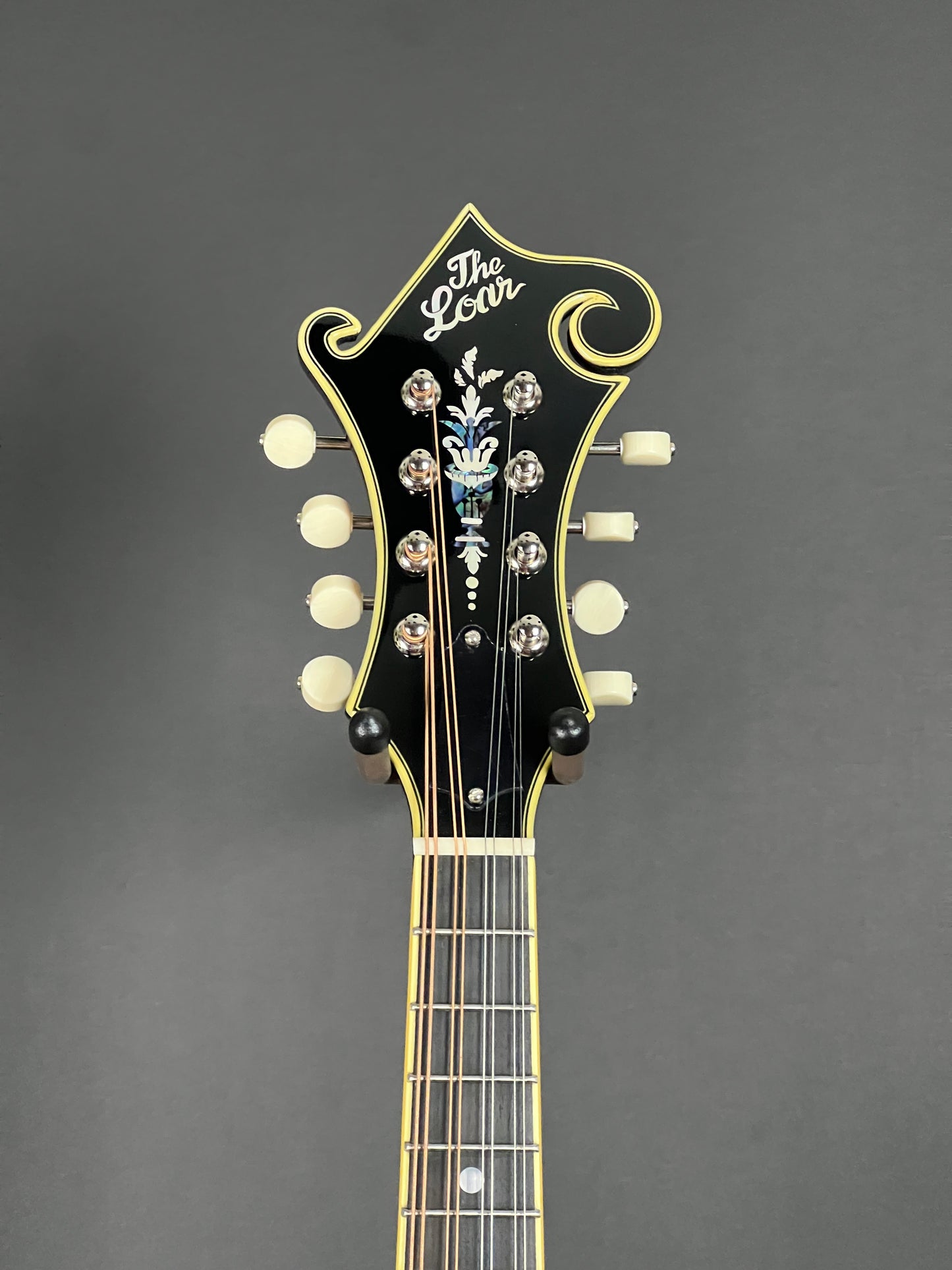 The Loar Professional Mandolin F-Style LM-600VS - New