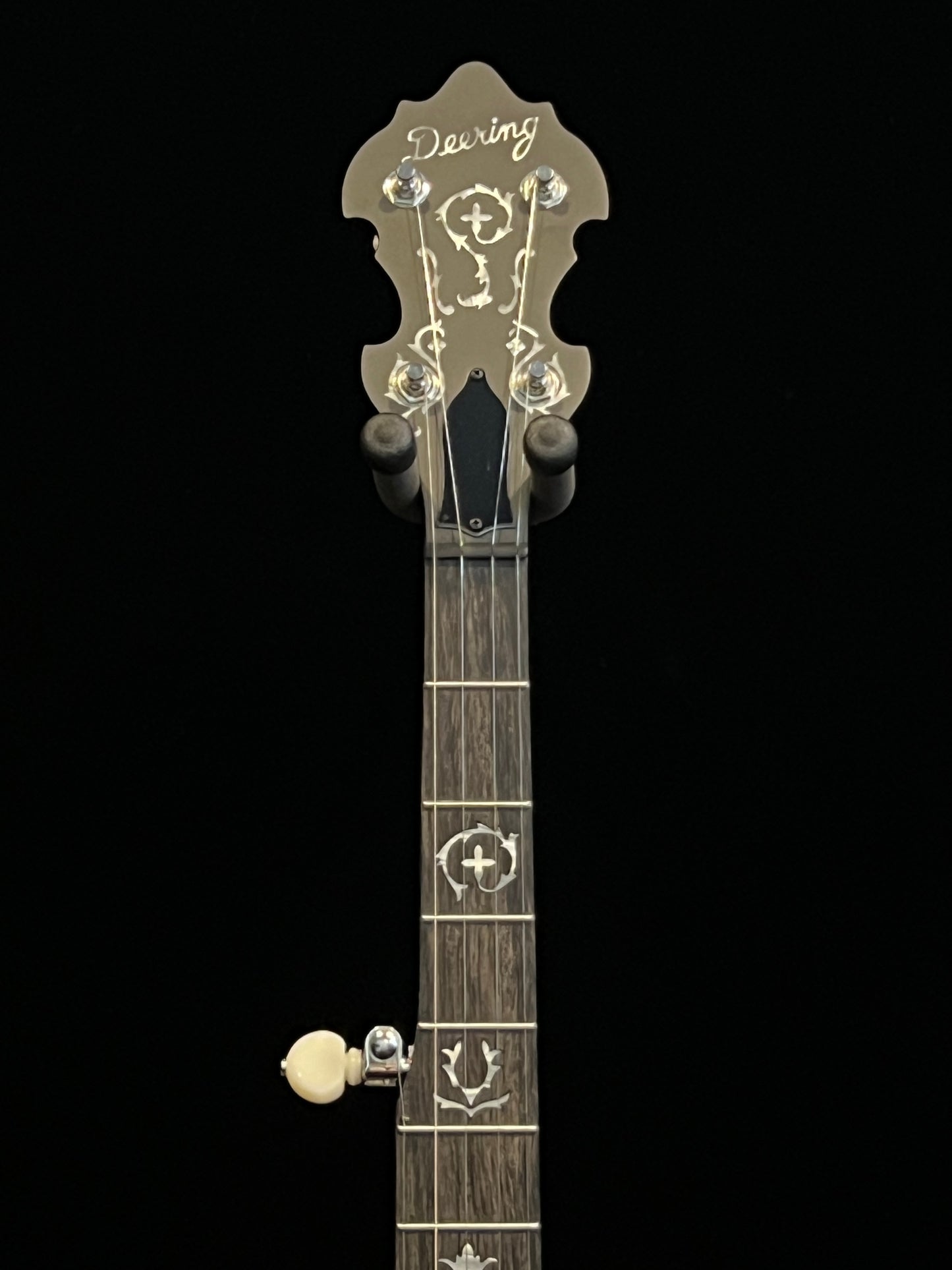 Sold - Deering Rustic Wreath 5-String Banjo - New