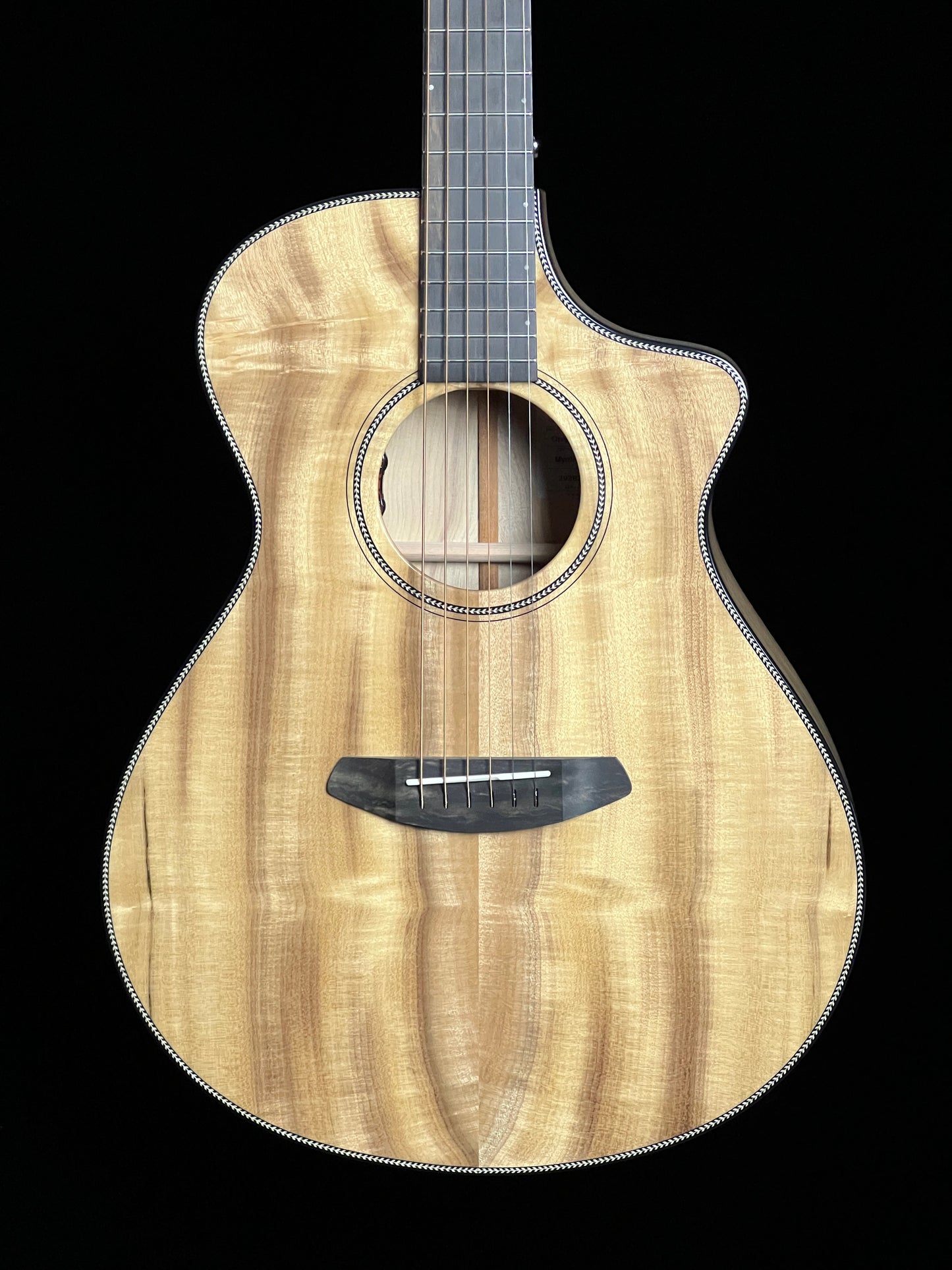 Breedlove Oregon Concert Thinline CE Myrtlewood Acoustic Guitar - New