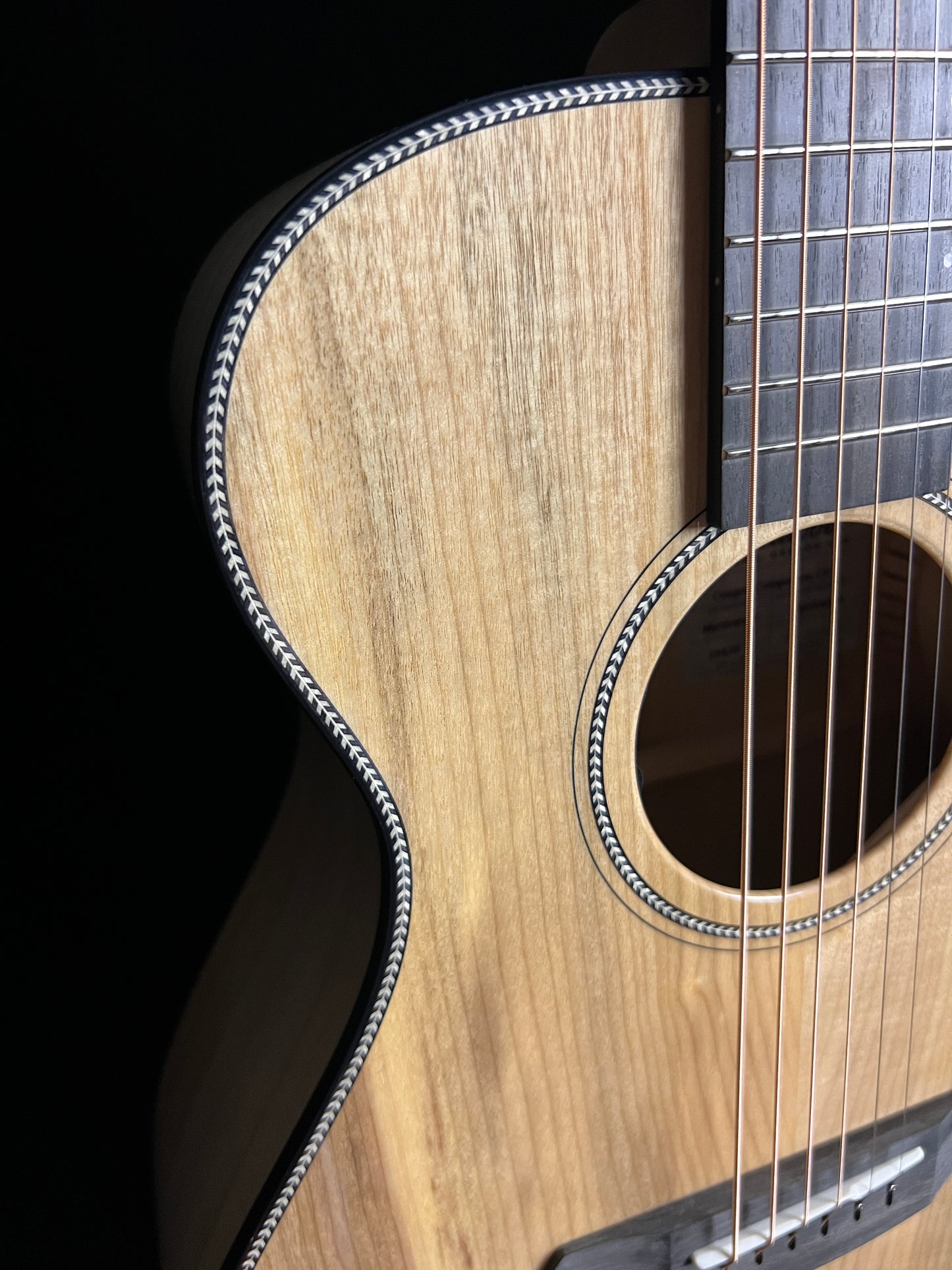 Breedlove Oregon Companion CE Myrtlewood Acoustic Travel Guitar with LR Baggs - New