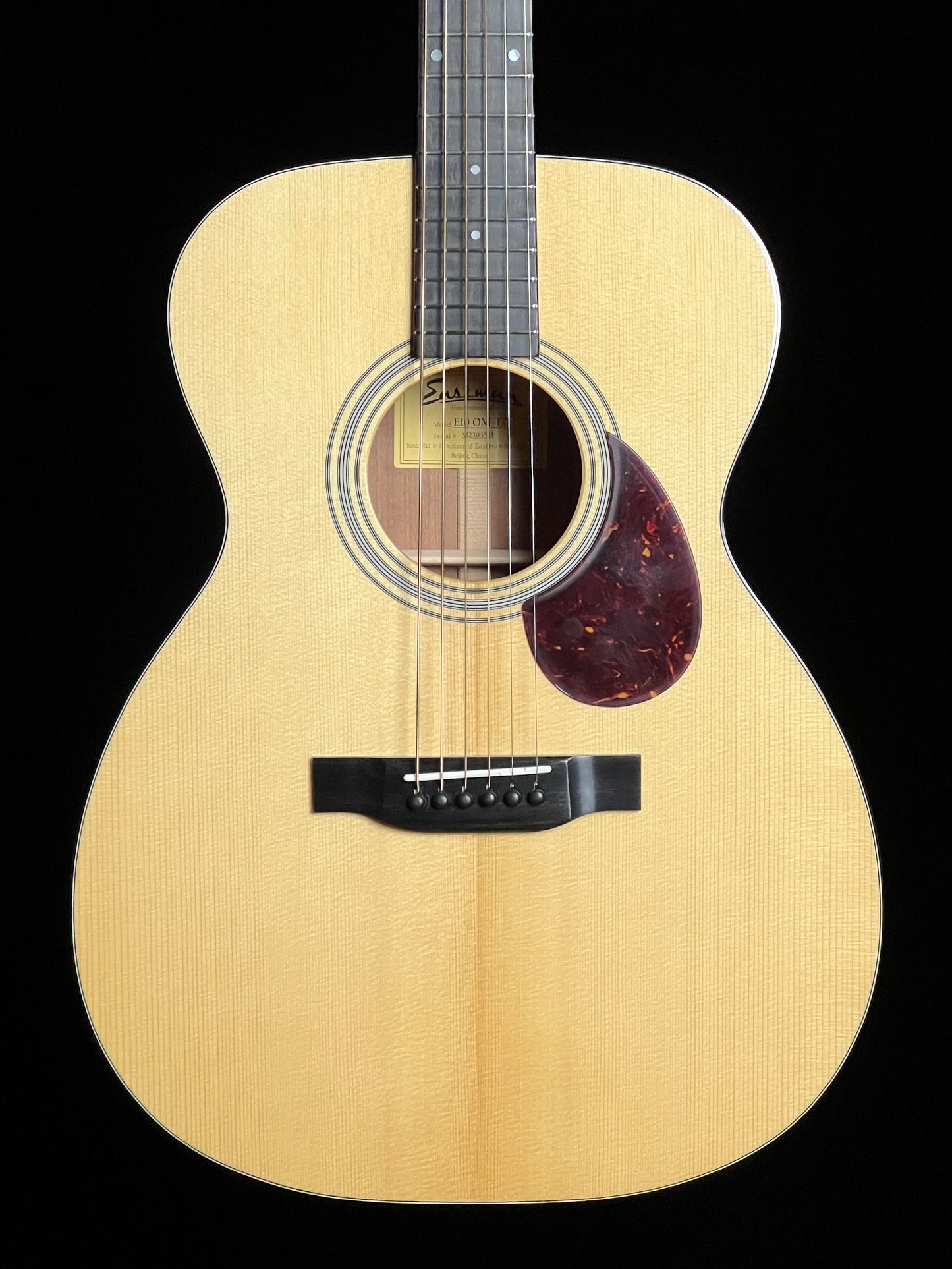 Eastman E10OM-TC Solid Thermo-Cured Adirondack Spruce / Mahogany - New
