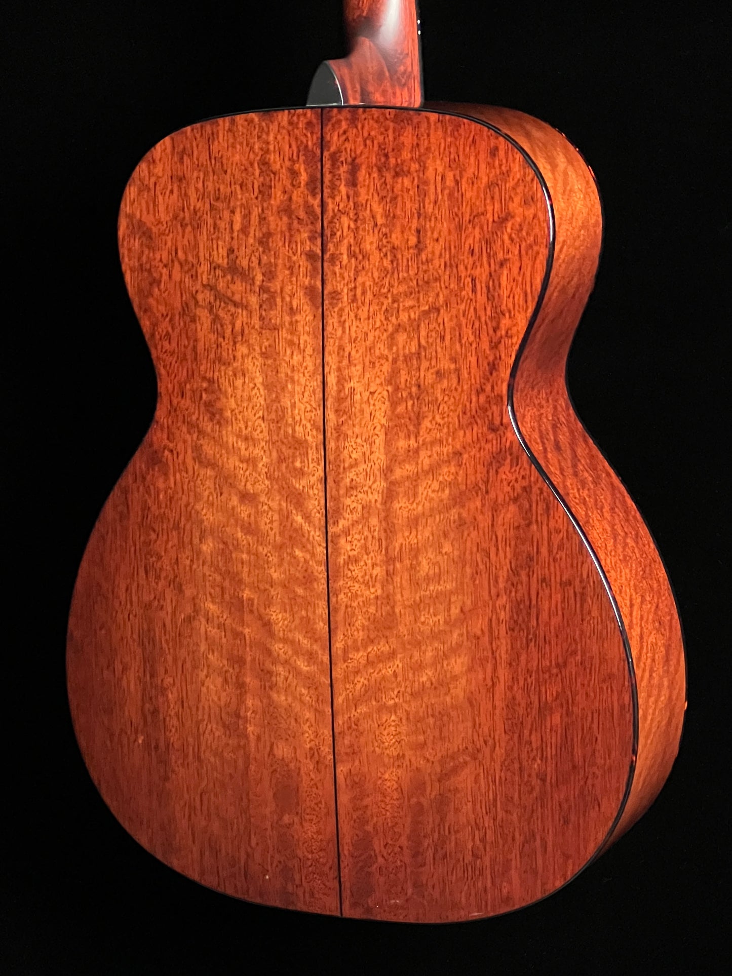 Eastman E10OM-TC Solid Thermo-Cured Adirondack Spruce / Mahogany - New