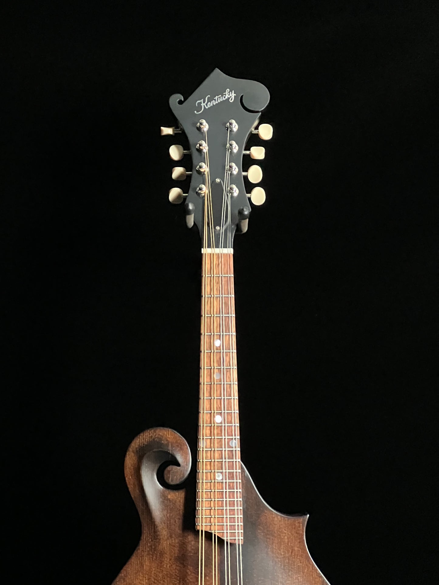 SOLD - Kentucky KM-606 F-Style Mandolin Spruce/ Maple - New