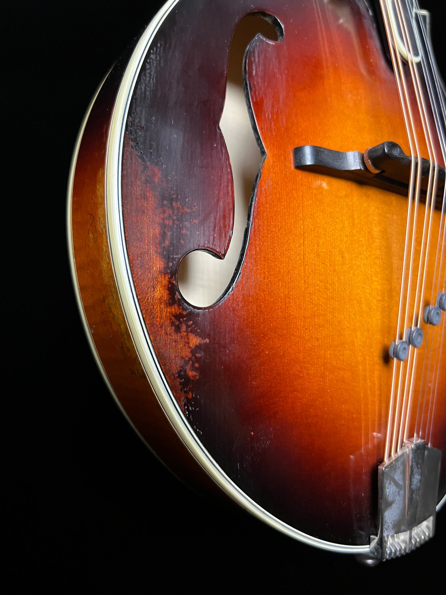 SOLD - Eastman MD815/V-SB F-Style Sunburst Mandolin Solid Adirondack Spruce/ Solid Maple - New