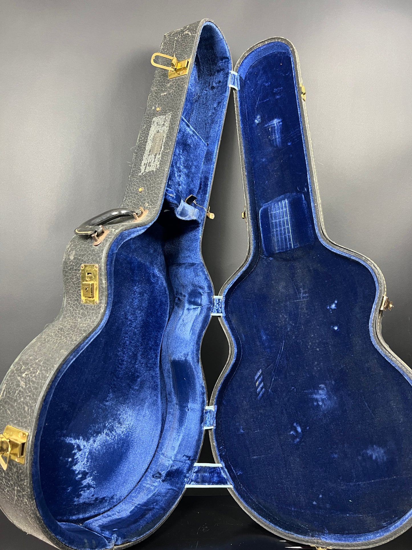 SOLD - 1975 Gretsch Guitars Broadkaster 7603 Electric Guitar