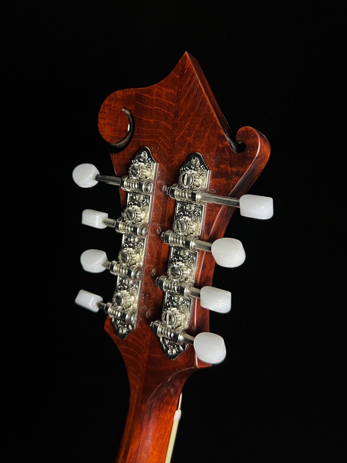 Eastman MD514 F-Style Oval Hole Mandolin Solid Spruce / Solid Maple - New
