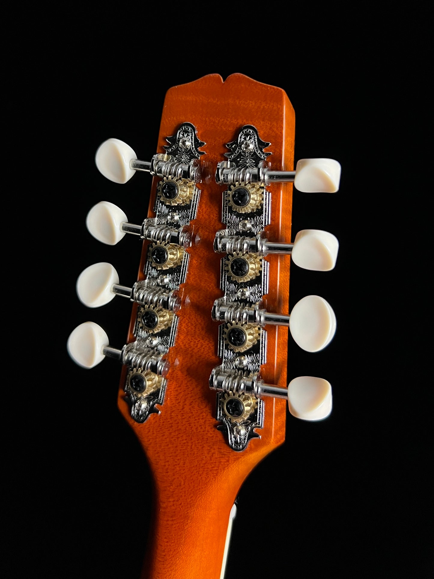 SOLD - Kentucky KM-252 A-Style Mandolin German Spruce / Alpine Maple - Transparent Amber - New