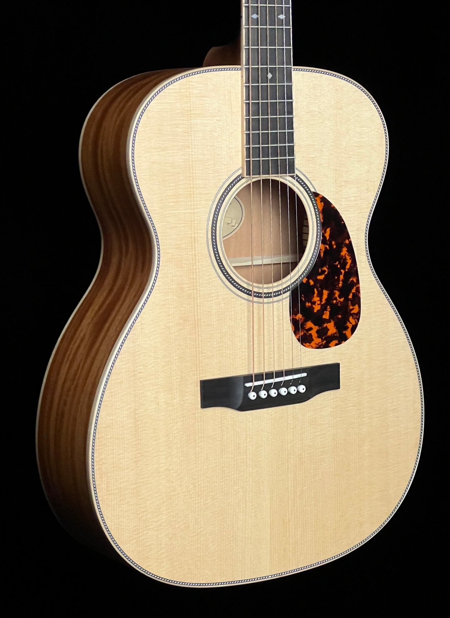 Larrivée OM-40 Legacy Series Spruce / Mahogany Acoustic Guitar - New
