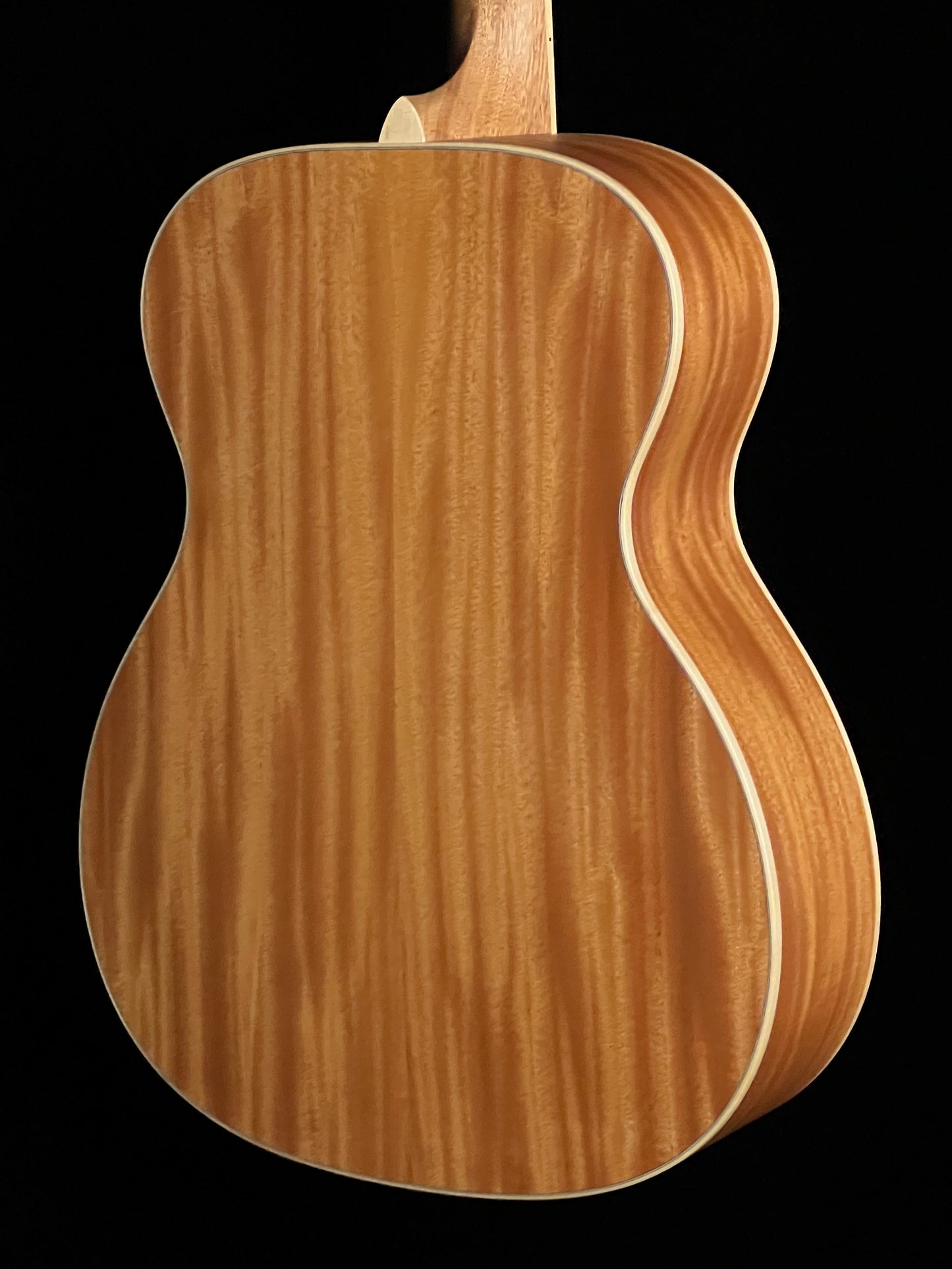 Larrivée OM-40 Legacy Series Spruce / Mahogany Acoustic Guitar - New