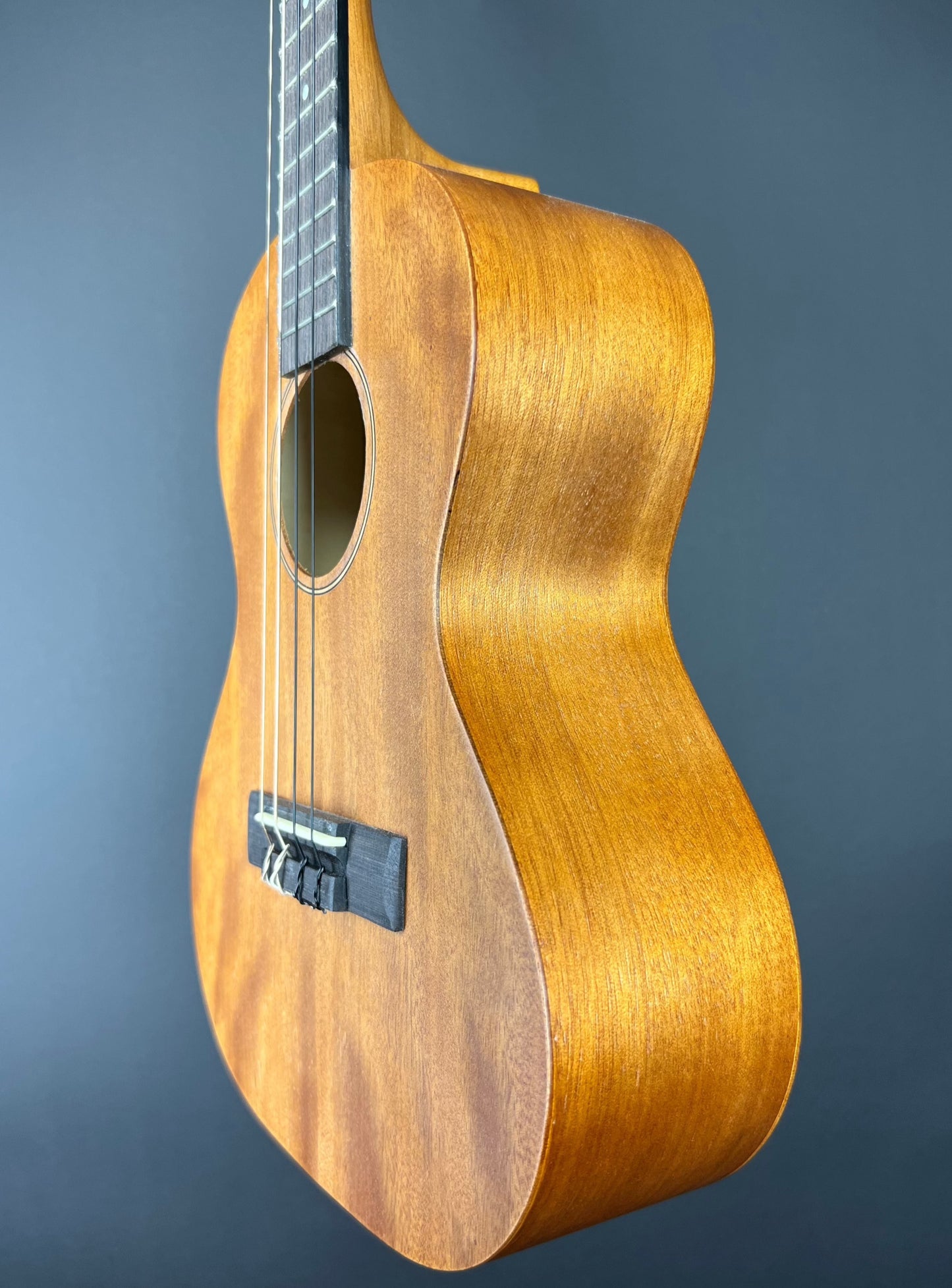 Diamond Head DU-200T Deluxe Natural Mahogany Tenor Ukulele - New