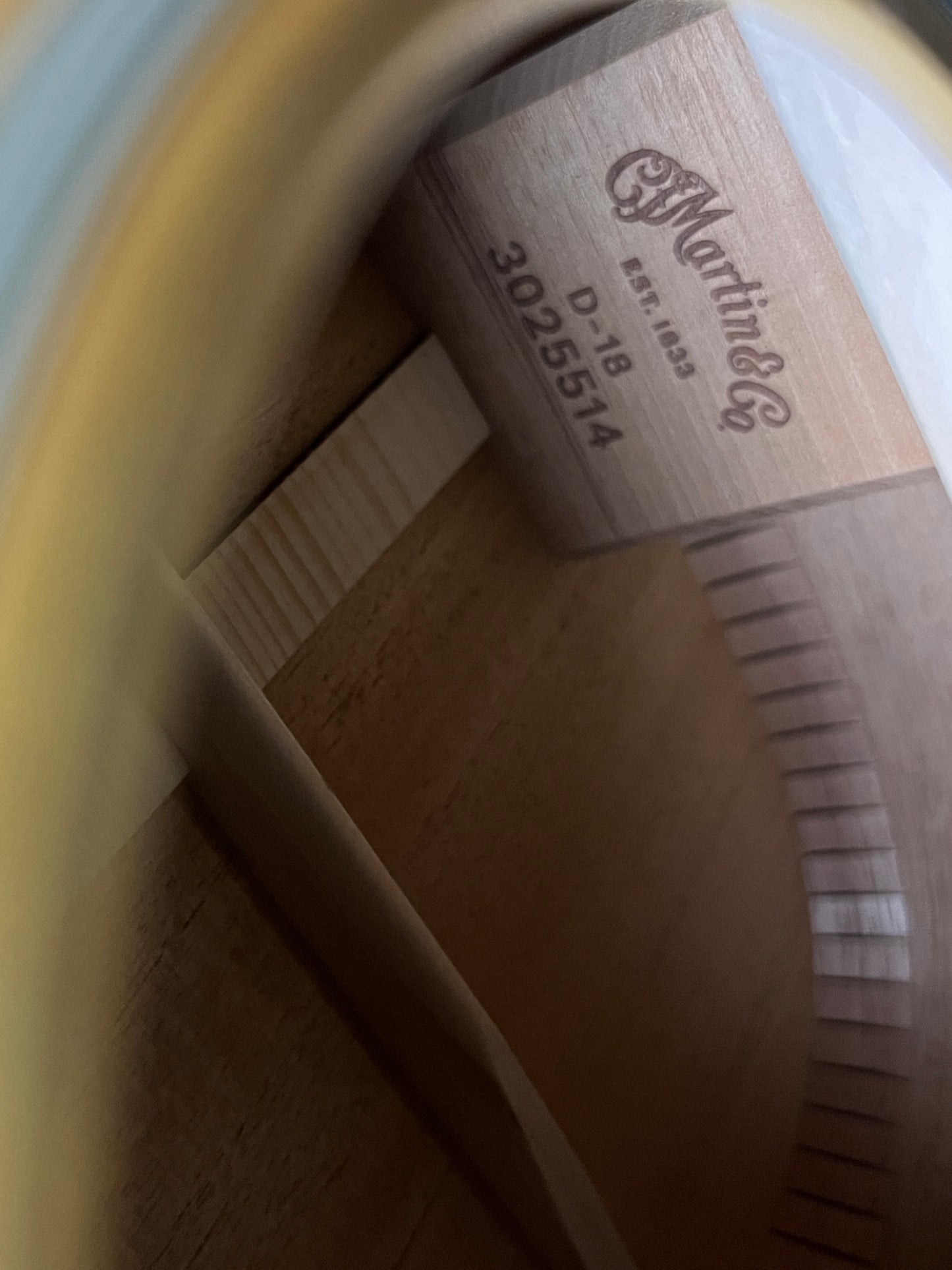 Martin D-18 Standard Acoustic Guitar Spruce/Mahogany (2025) - Used