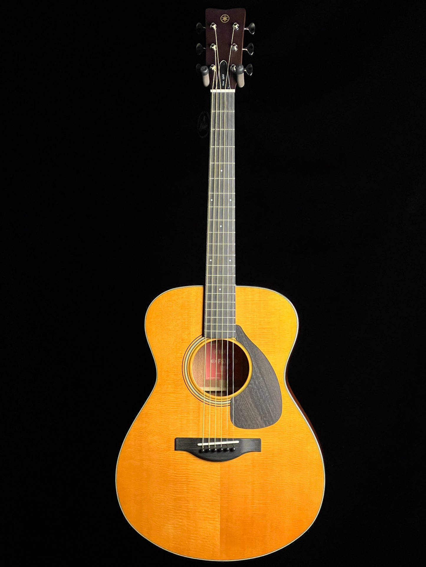 Yamaha FSX5 Red Label Sitka Spruce / Mahogany Acoustic with Atmosfeel Pickup - New