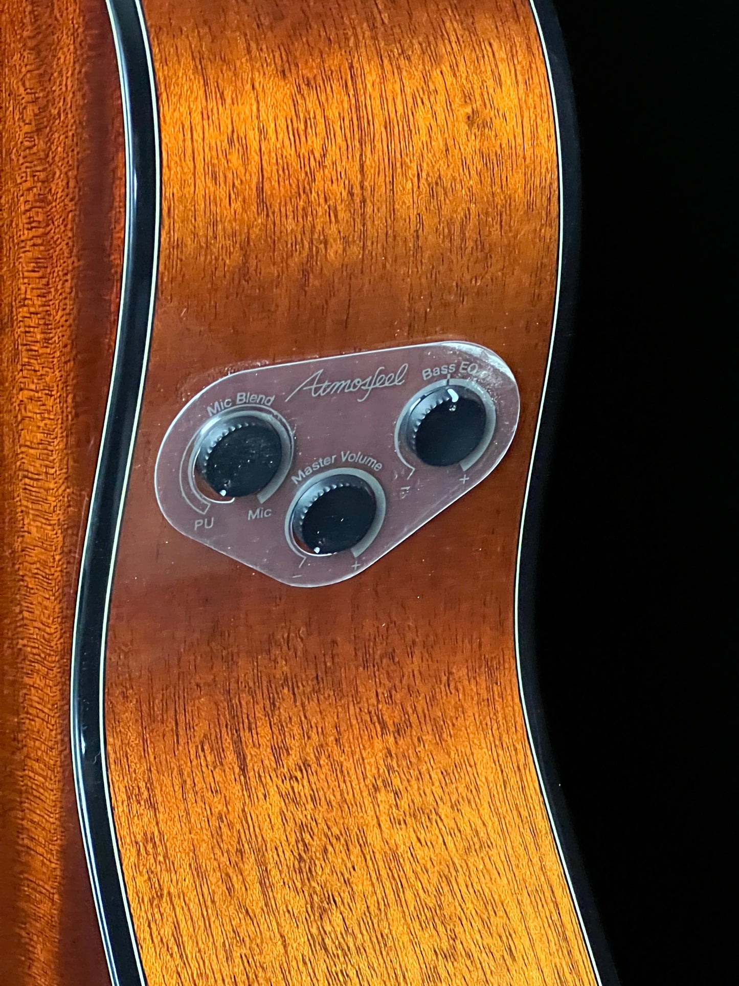 Yamaha FSX5 Red Label Sitka Spruce / Mahogany Acoustic with Atmosfeel Pickup - New