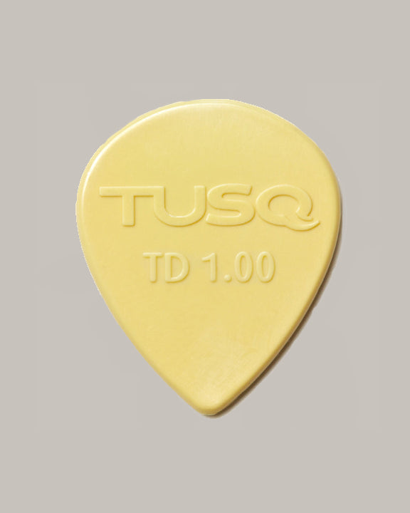 TUSQ Teardrop Pick