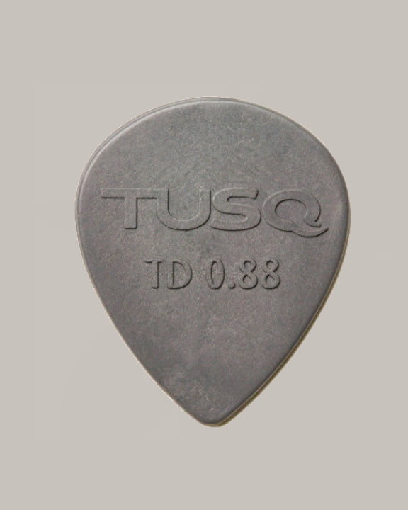 TUSQ Teardrop Pick