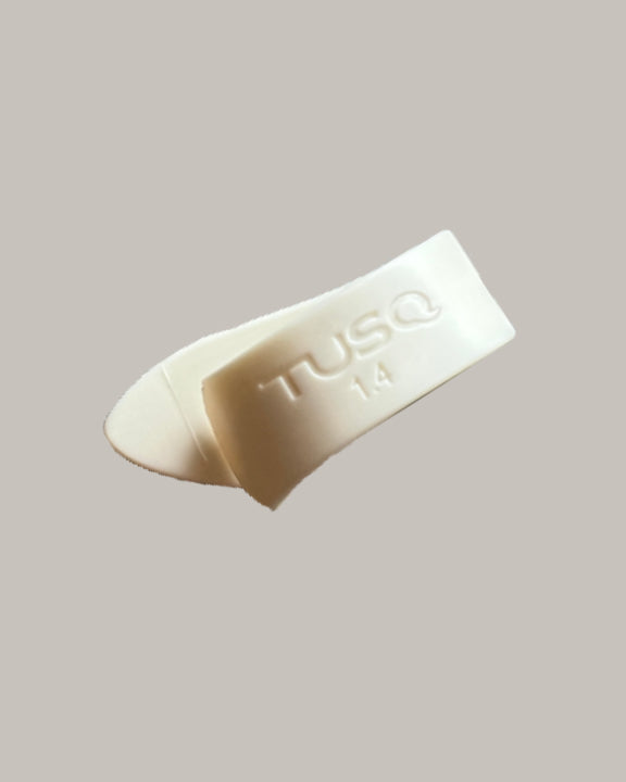 TUSQ Thumb Pick