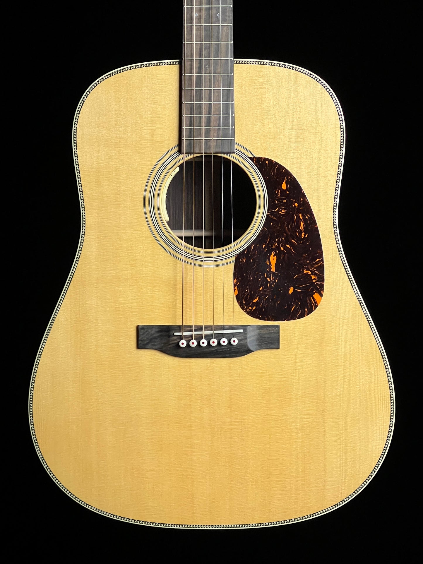 2025 Martin HD-28 Dreadnought Spruce/East Indian Rosewood Acoustic Guitar with LR Baggs - Consignment