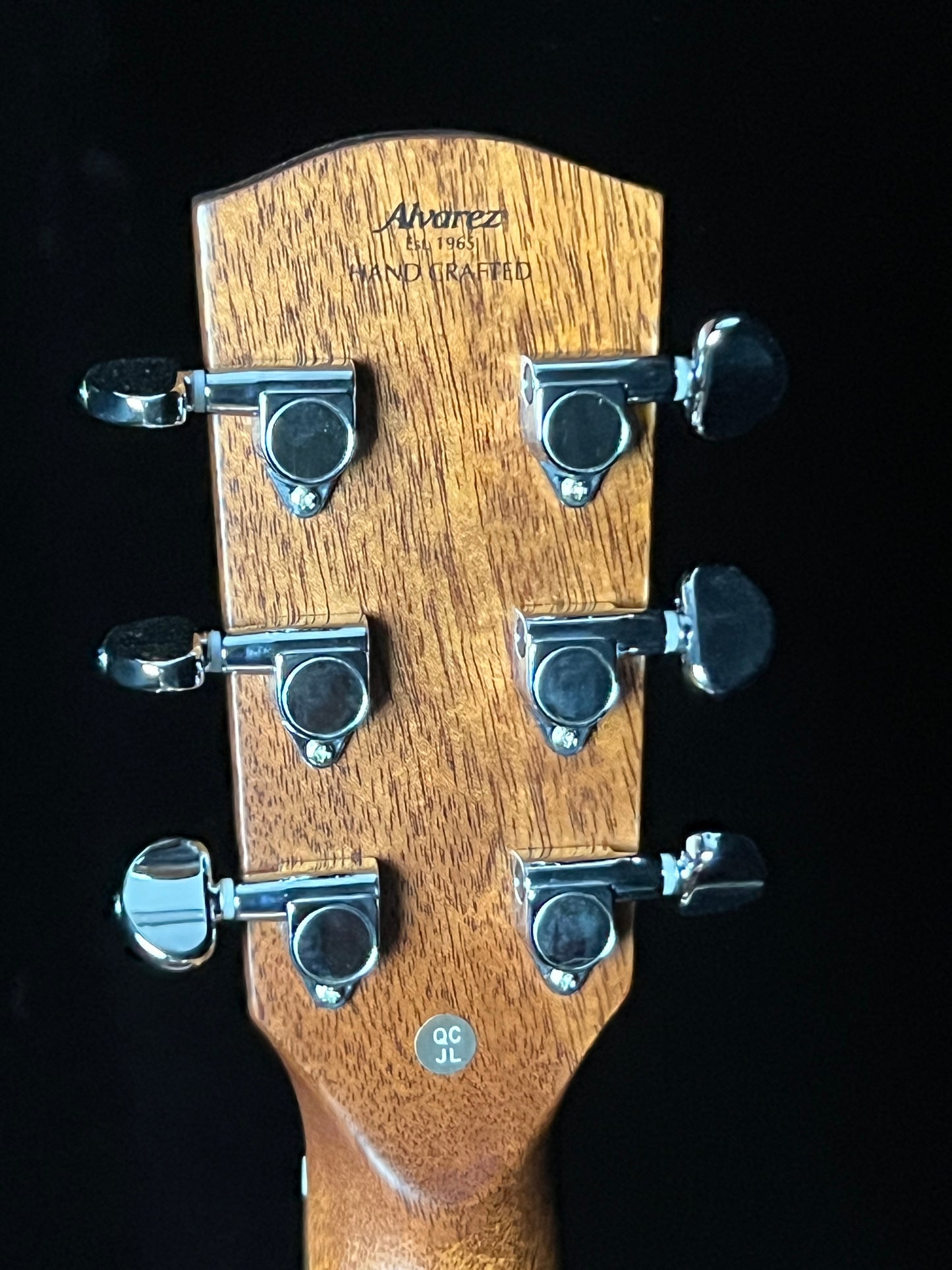 Alvarez Artist Baritone Acoustic Guitar - New