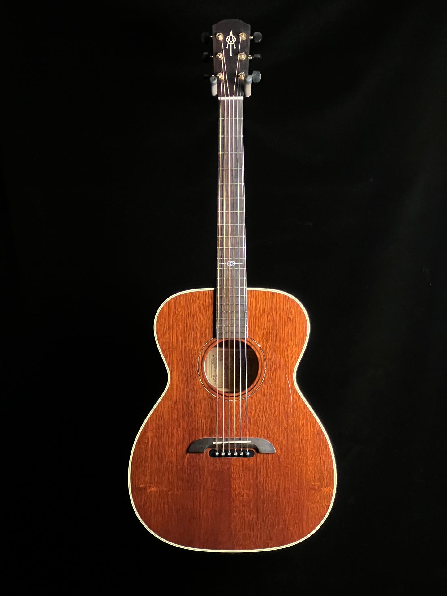 Alvarez FYM66HD Yairi Honduran Folk/OM Honduran Mahogany - Used