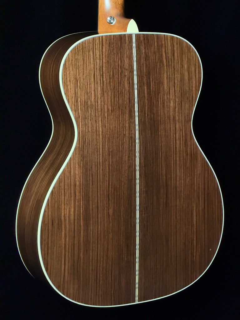 Martin 000-28 Standard Series (2025) Spruce/East Indian Rosewood Acoustic Guitar - Used