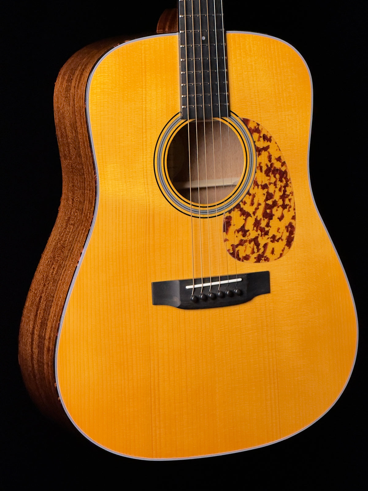 Blueridge BR-240 Prewar Series Dreadnought Solid Adirondack Spruce/Solid Mahogany Acoustic Guitar - New