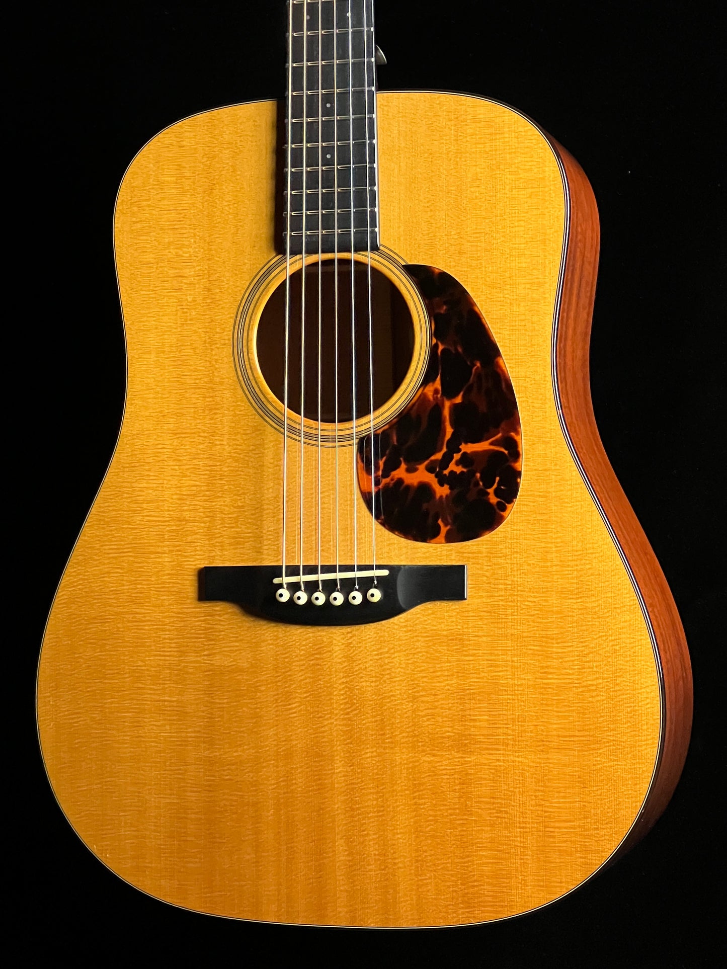 Bourgeois Country Boy Dreadnought Acoustic Guitar with Pick up Sitka Spruce/Mahogany - Used