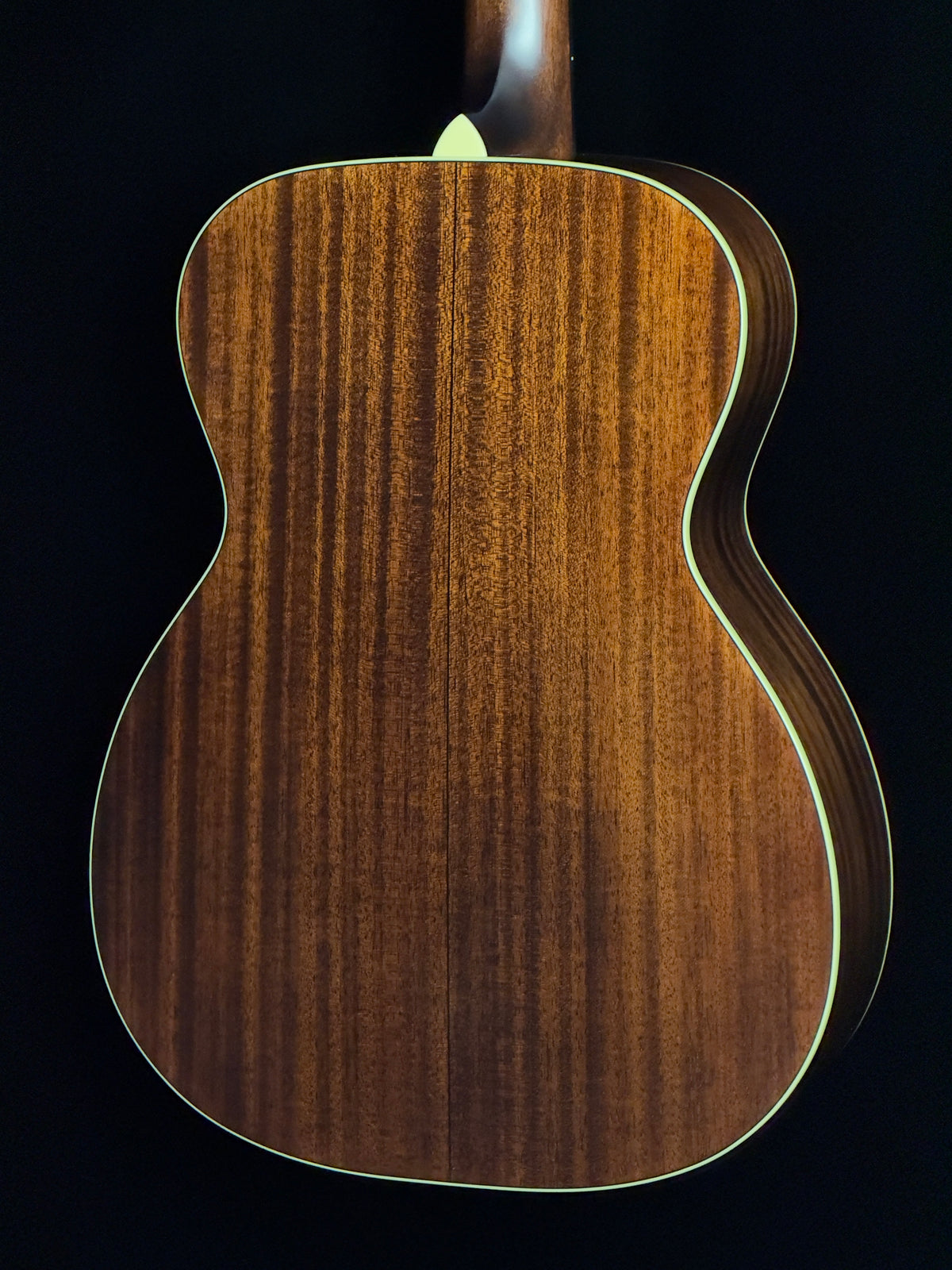 Bourgeois Downeast Series Hogtop 0014/DE Mahogany/Mahogany Acoustic Guitar - New