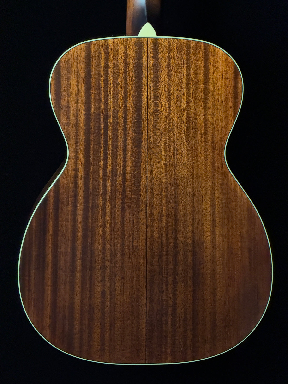 Bourgeois Downeast Series Hogtop 0014/DE Mahogany/Mahogany Acoustic Guitar - New