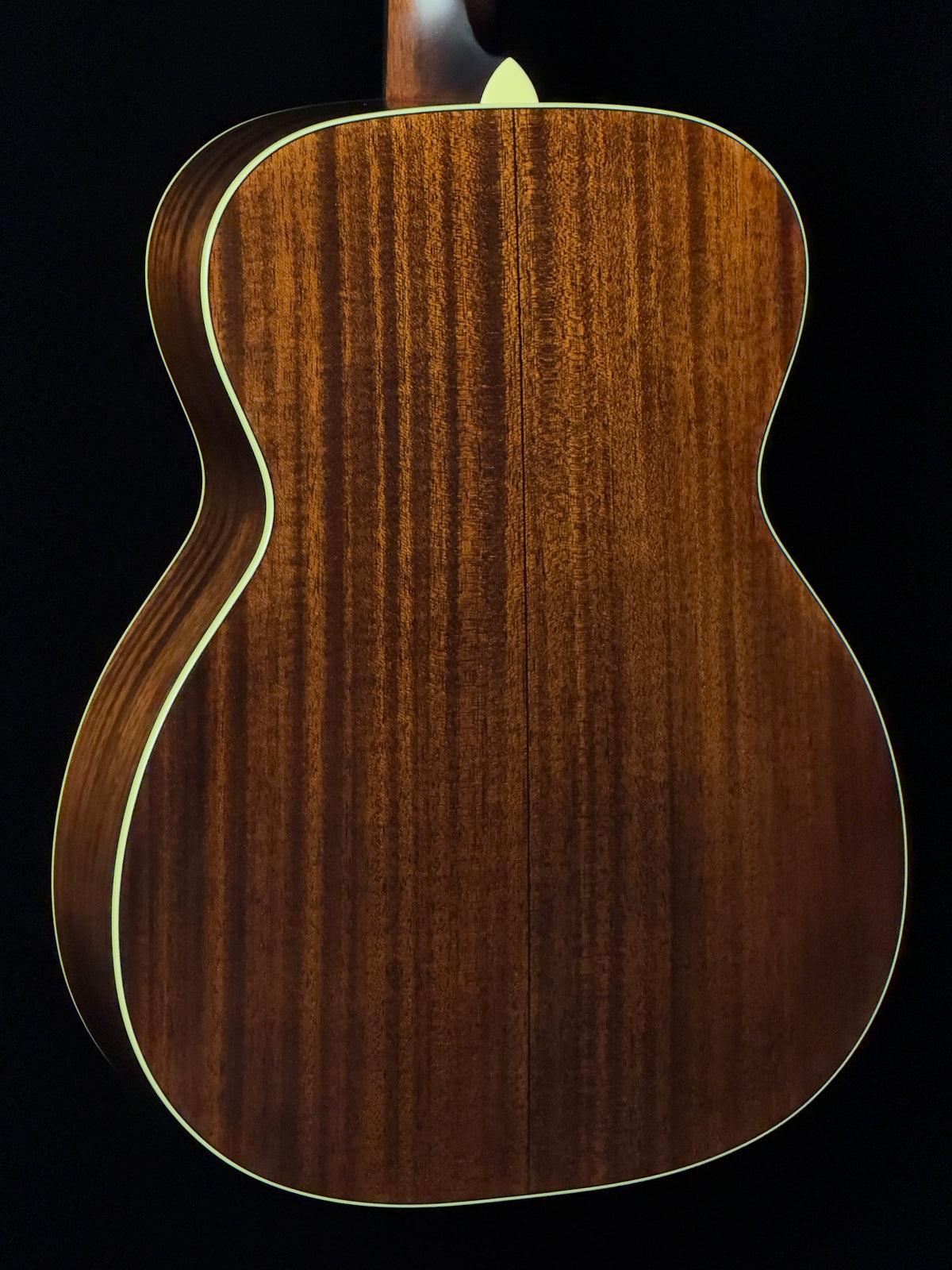Bourgeois Downeast Series Hogtop 0014/DE Mahogany/Mahogany Acoustic Guitar - New