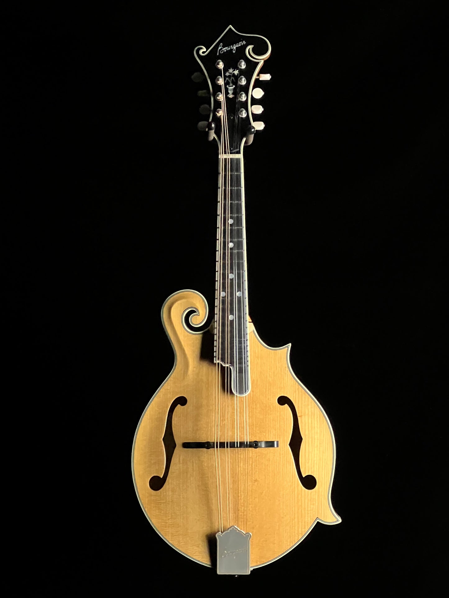 Bourgeois M5F Torrefied Adirondack Spruce / European Maple F-Style Mandolin - New