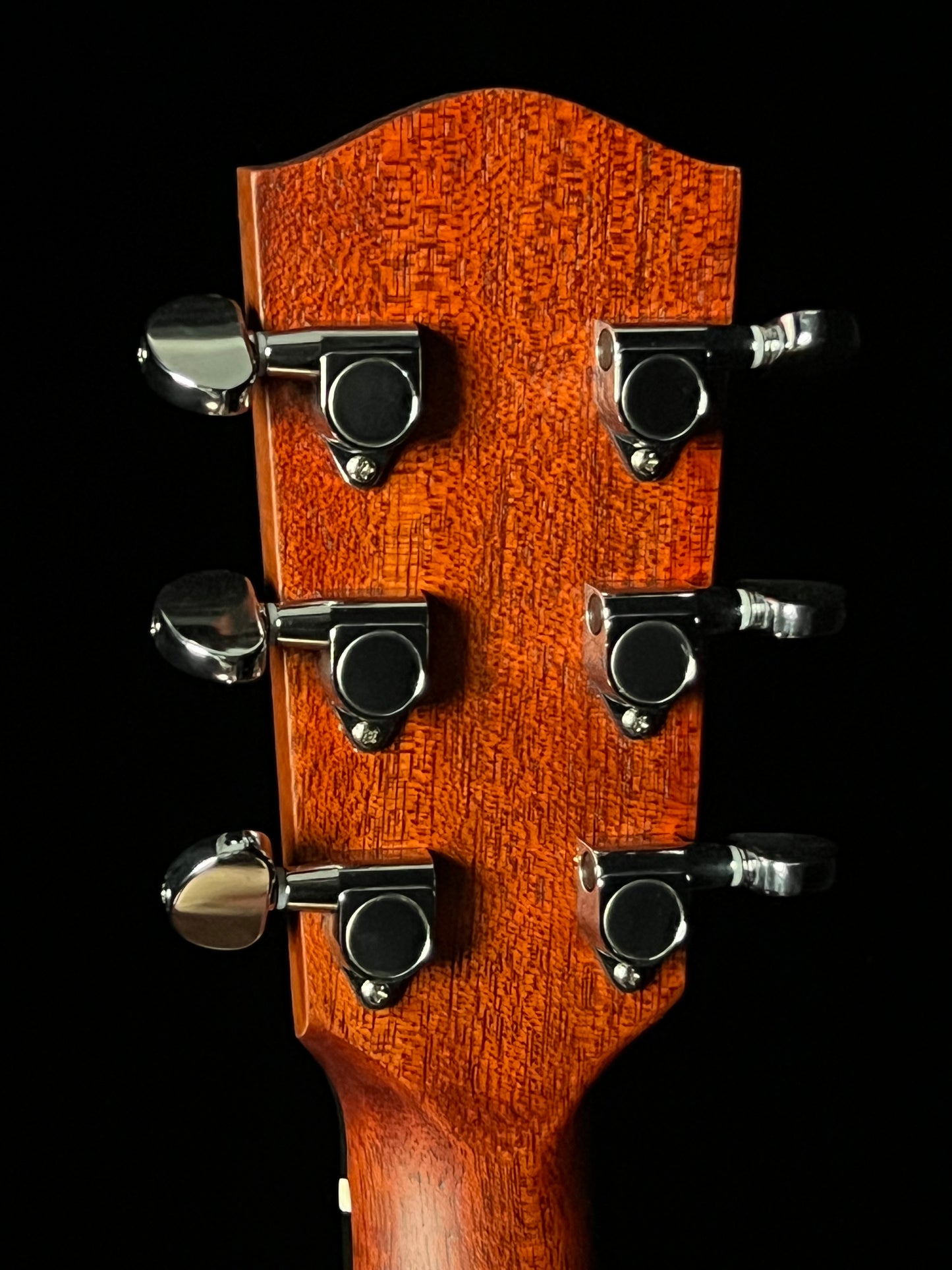 SOLD - Eastman AC122-1CE Grand Auditorium Acoustic Guitar with Fishman pickup Thermo-Cured Sitka/ Sapele - New