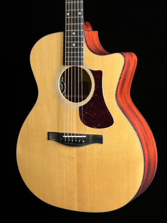 Eastman AC122-1CE Grand Auditorium Sitka/ Sapele with Fishman pickup - New
