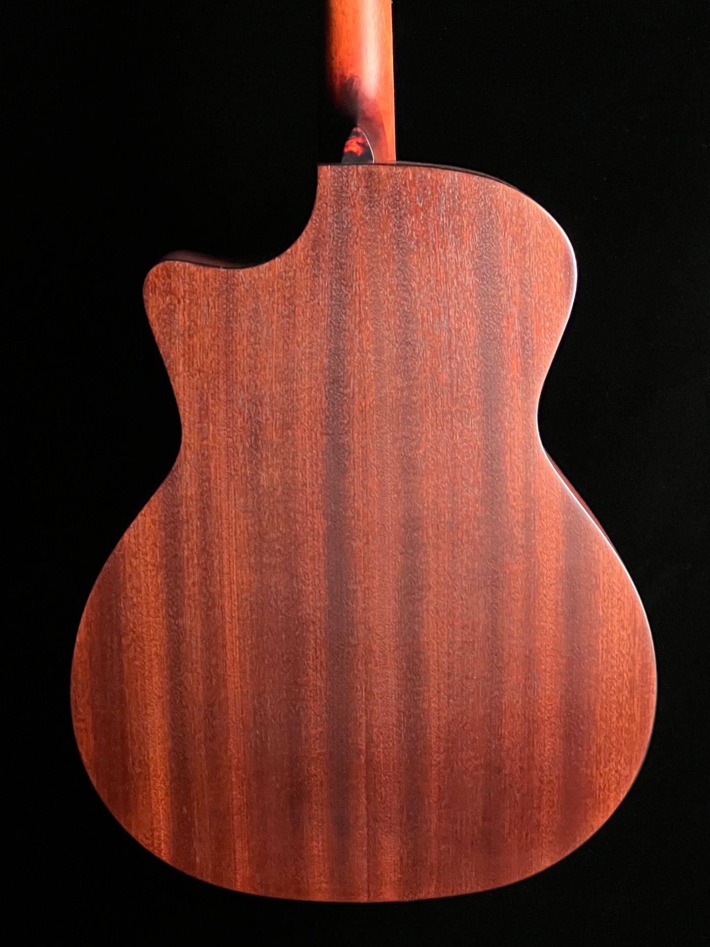 Eastman AC122-1CE Grand Auditorium Sitka/ Sapele with Fishman pickup - New