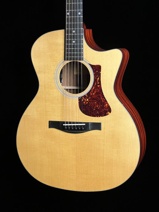 Eastman AC122-1CE Thermo-Cured Sitka/ Sapele Acoustic Guitar with Fishman Pickup - New