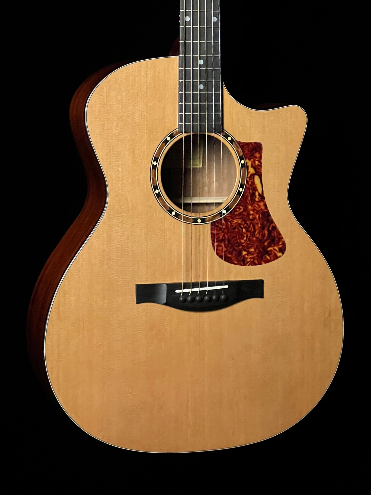 SOLD - Eastman AC122-2CE Grand Auditorium Cutaway Acoustic Guitar with Fishman Pickup Cedar/Sapele - New