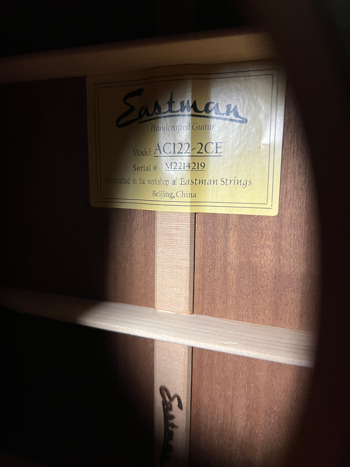 SOLD - Eastman AC122-2CE Grand Auditorium Cutaway Acoustic Guitar with Fishman Pickup Cedar/Sapele - New