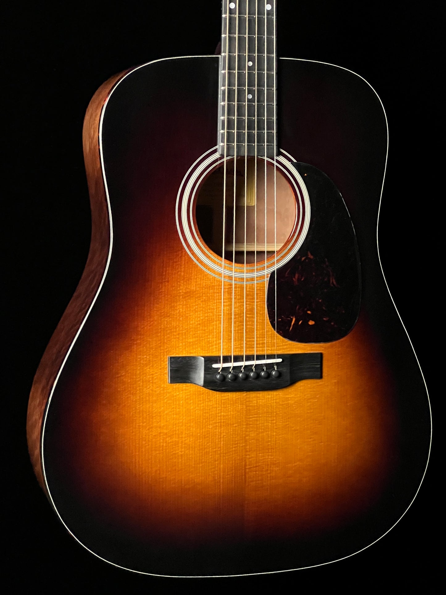 Eastman E10D-TC-SB Sunburst Dreadnought Solid Thermo-Cured Adirondack Spruce/Solid Mahogany - New
