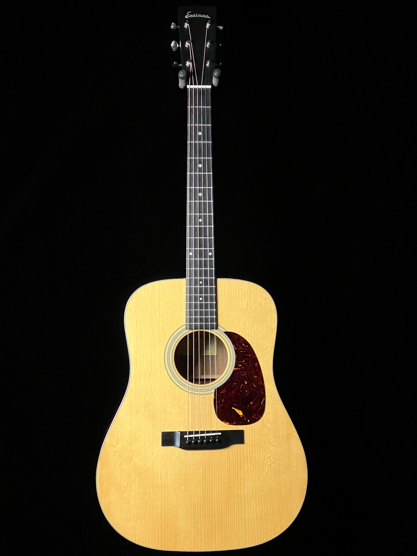 Eastman E10D-TC Thermo-Cured Adirondack Spruce/ Mahogany Acoustic Guitar - Used
